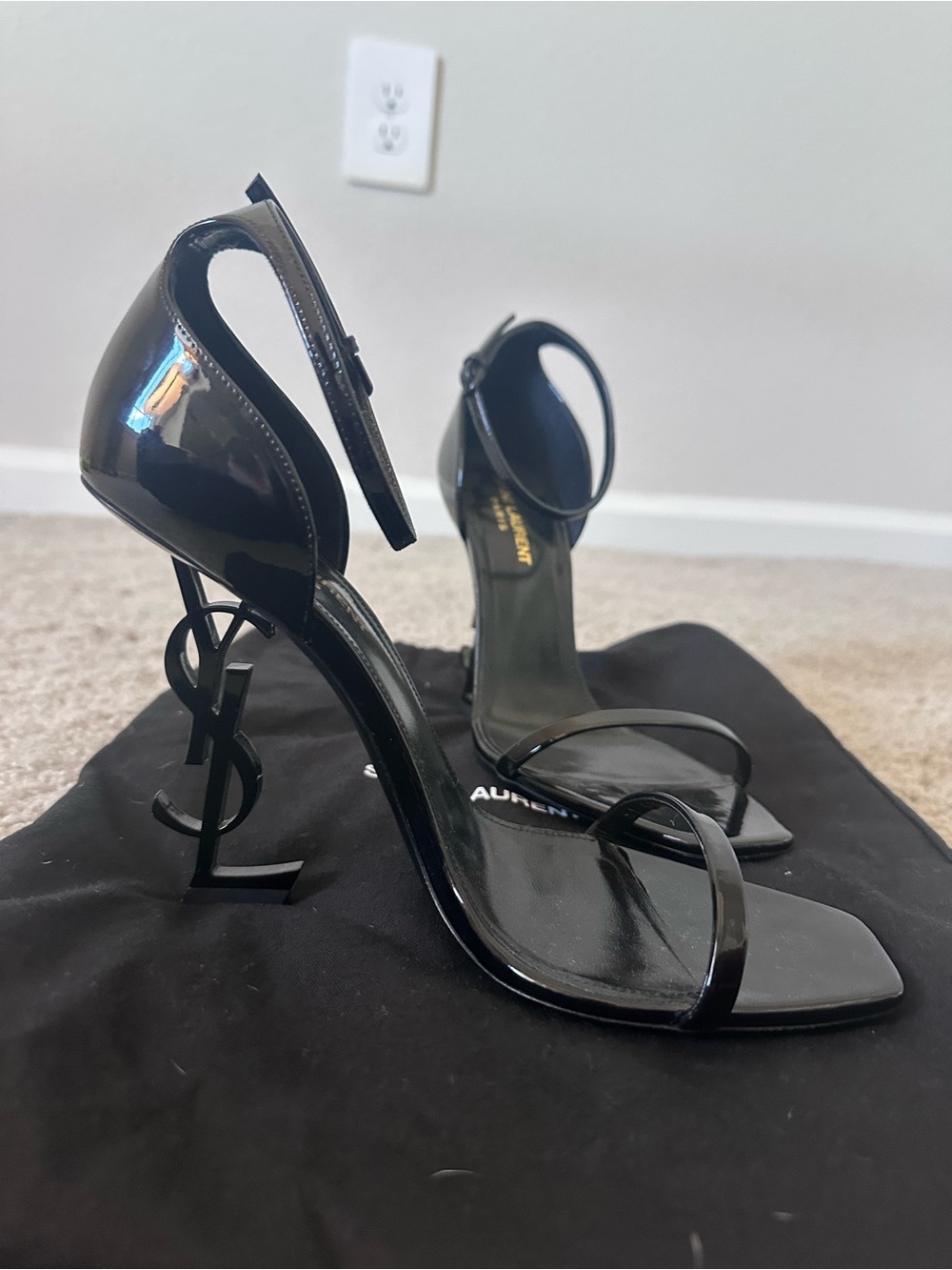 Saint Laurent Black Patent Opyum Ankle-Strap Sandals